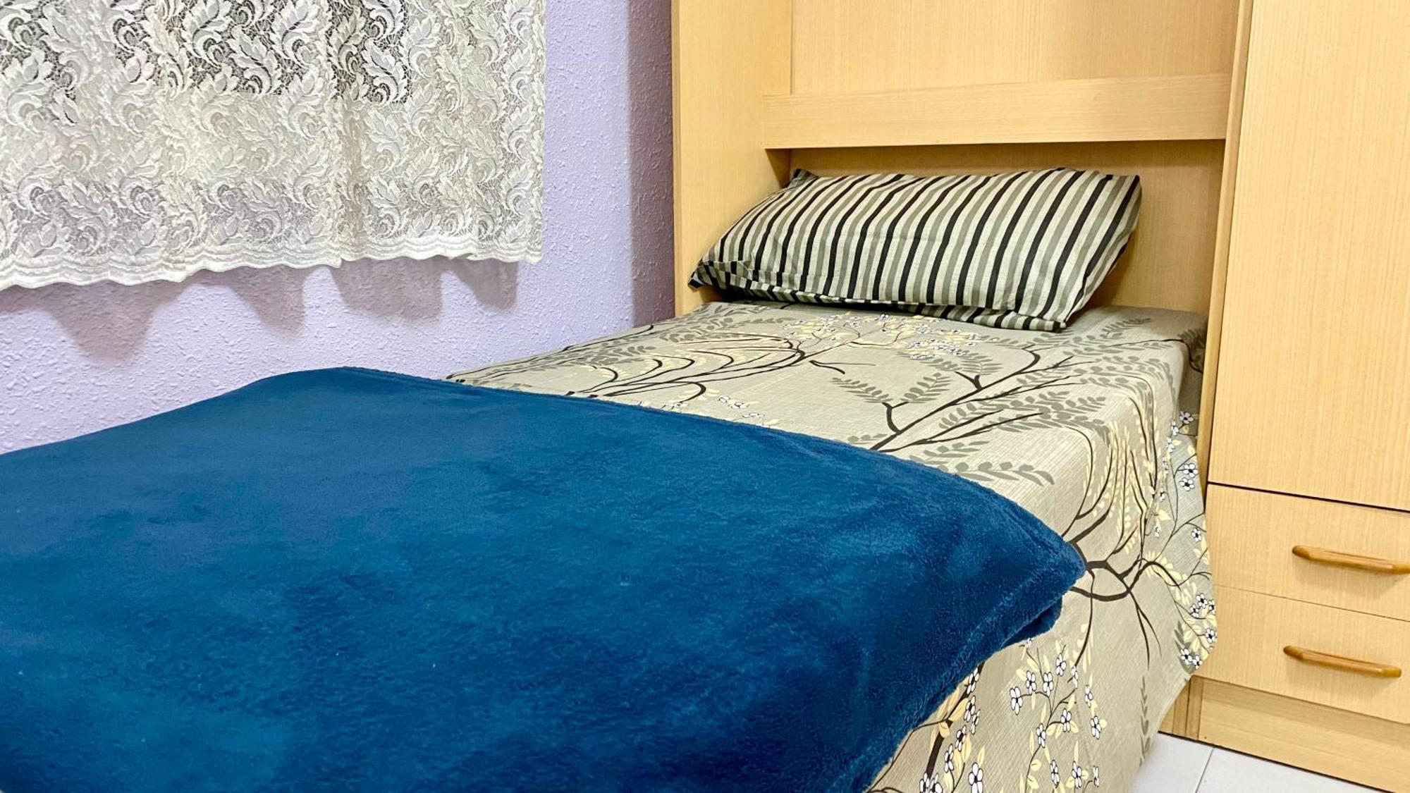 Habitacion Barato En Piso Familiar Compartido El Centro De La Ciudad Cerca De La Estacion De Autobuses Tarragona Kültér fotó